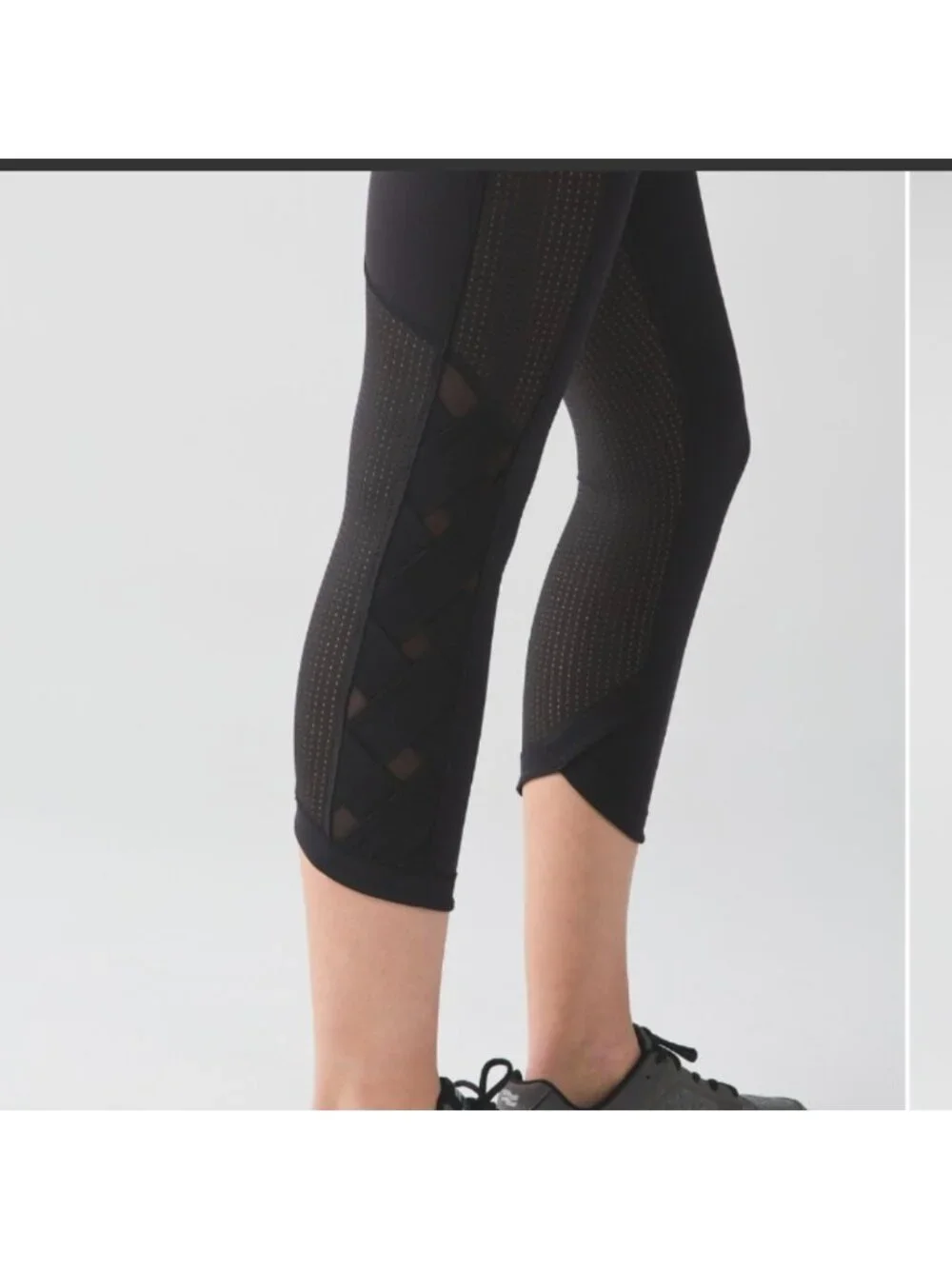 Lululemon Var-City Crop Black